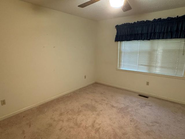 8422 S State Hwy 605, Dothan, AL 36301
