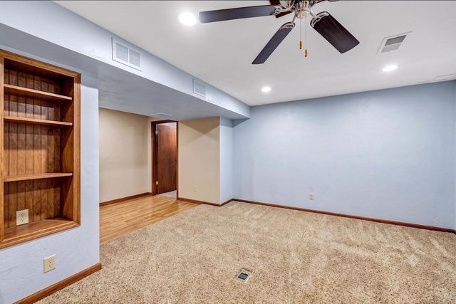 N1734 HOT SPRINGS COURT, Greenville, WI 54942