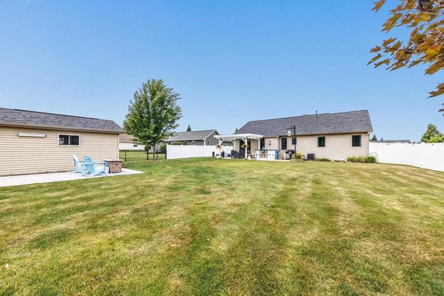 N1734 HOT SPRINGS COURT, Greenville, WI 54942