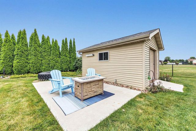 N1734 HOT SPRINGS COURT, Greenville, WI 54942