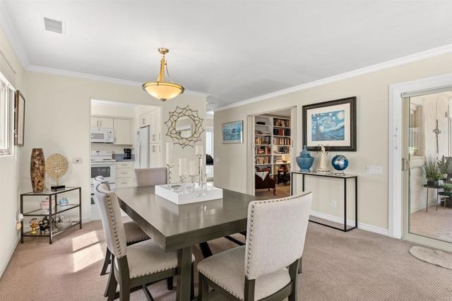 3621 Vista Campana S 12, Oceanside, CA 92057