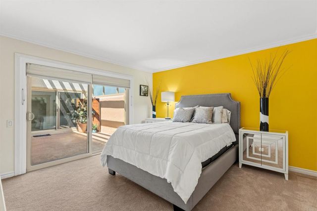 3621 Vista Campana S 12, Oceanside, CA 92057