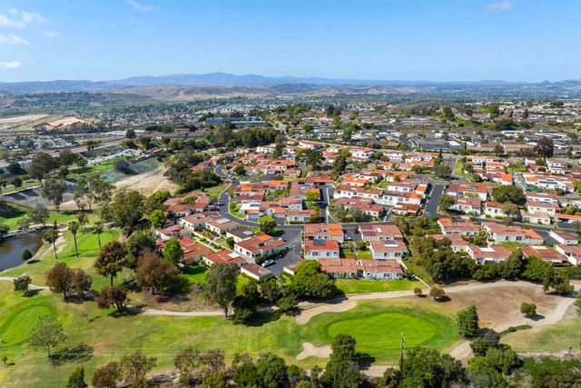 3621 Vista Campana S 12, Oceanside, CA 92057