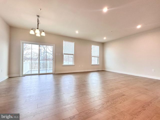 7906 MILLTOWN CIR, Cheltenham, PA 19012