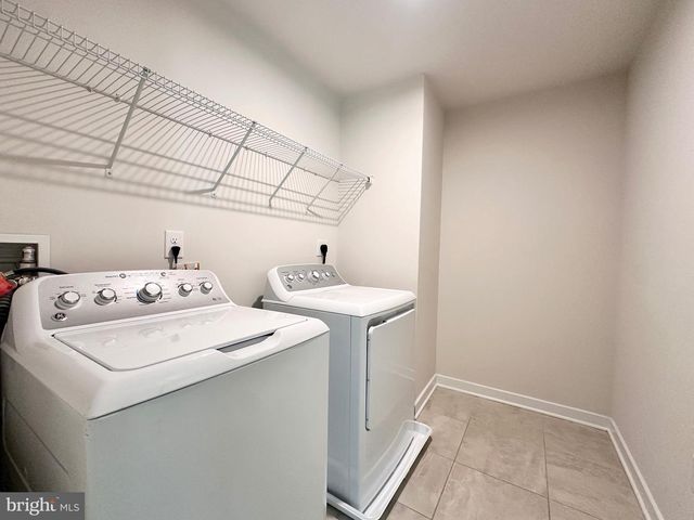 7906 MILLTOWN CIR, Cheltenham, PA 19012