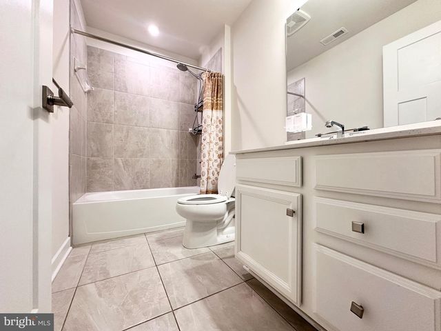 7906 MILLTOWN CIR, Cheltenham, PA 19012