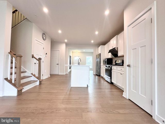 7906 MILLTOWN CIR, Cheltenham, PA 19012