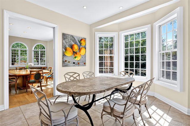 63 Charney Court, Manhasset, NY 11030