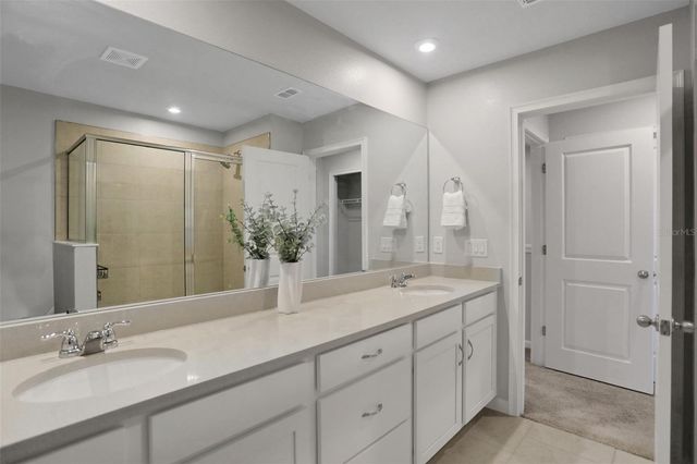 5615 BROOKLET WOODS DRIVE, Wesley Chapel, FL 33545