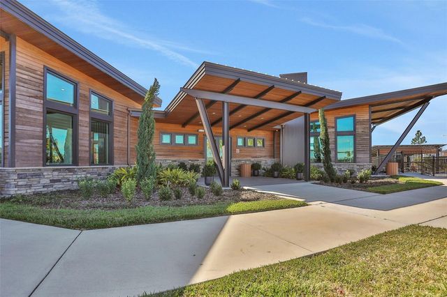 5615 BROOKLET WOODS DRIVE, Wesley Chapel, FL 33545