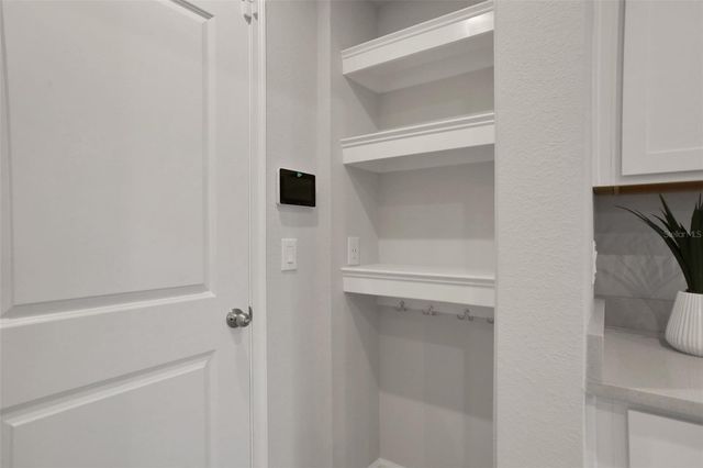 5615 BROOKLET WOODS DRIVE, Wesley Chapel, FL 33545