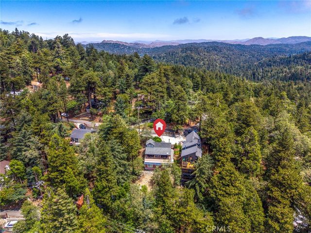 1134 Scenic Way, Rimforest, CA 92378