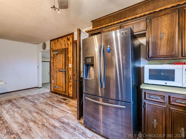 9205 S Highway 28, Chelsea, OK 74016