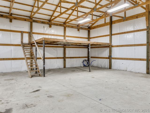 9205 S Highway 28, Chelsea, OK 74016