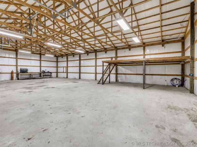 9205 S Highway 28, Chelsea, OK 74016