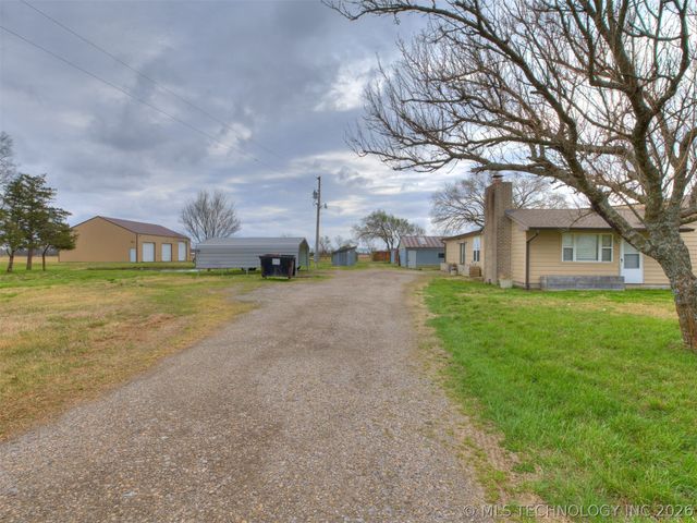 9205 S Highway 28, Chelsea, OK 74016