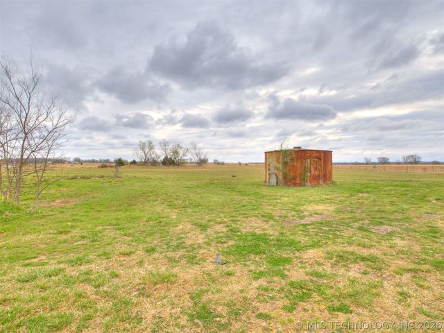 9205 S Highway 28, Chelsea, OK 74016