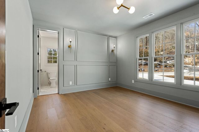 328 Glen Hollow Road, Travelers Rest, SC 29690