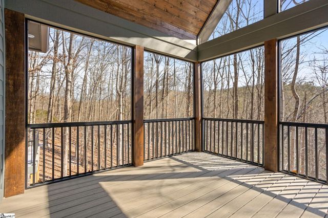 328 Glen Hollow Road, Travelers Rest, SC 29690