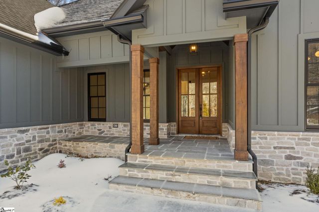 328 Glen Hollow Road, Travelers Rest, SC 29690