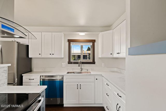 55 W Washington Ave 138, Yakima, WA 98903