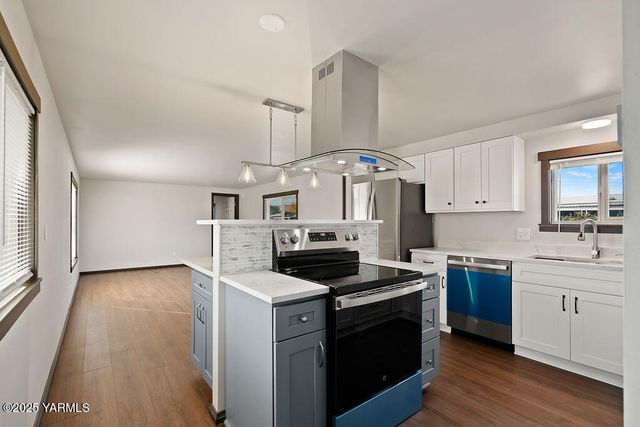 55 W Washington Ave 138, Yakima, WA 98903