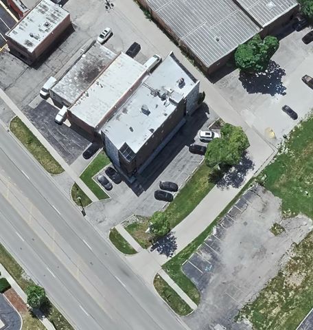 320 E Irving Park Road, Wood Dale, IL 60191