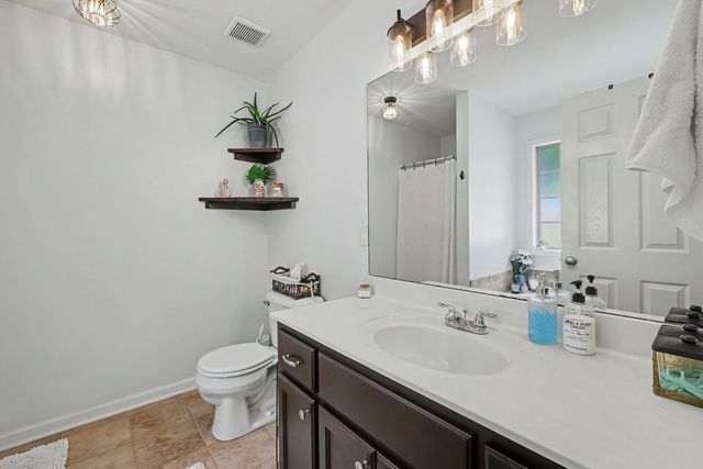 236 Preakness Cir, Pleasant View, TN 37146
