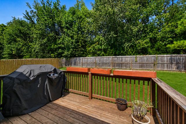 236 Preakness Cir, Pleasant View, TN 37146