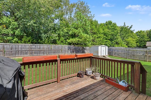 236 Preakness Cir, Pleasant View, TN 37146