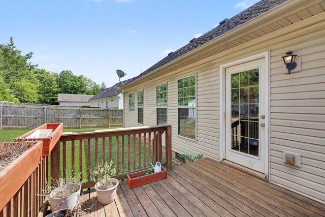 236 Preakness Cir, Pleasant View, TN 37146