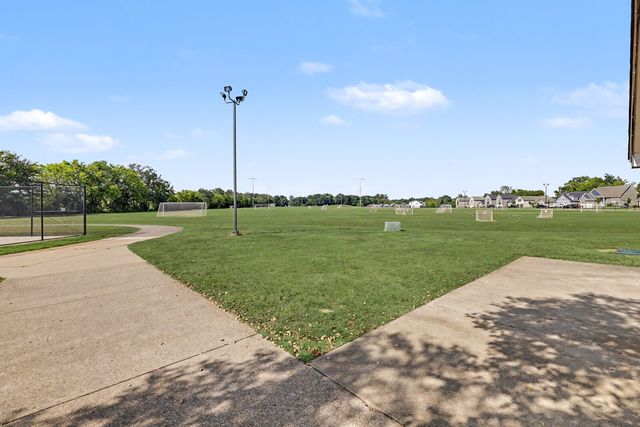 236 Preakness Cir, Pleasant View, TN 37146