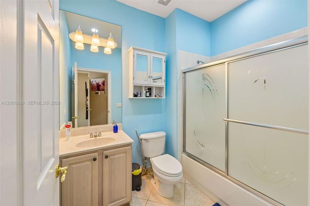 13457 Majestic Way, Cooper City, FL 33330