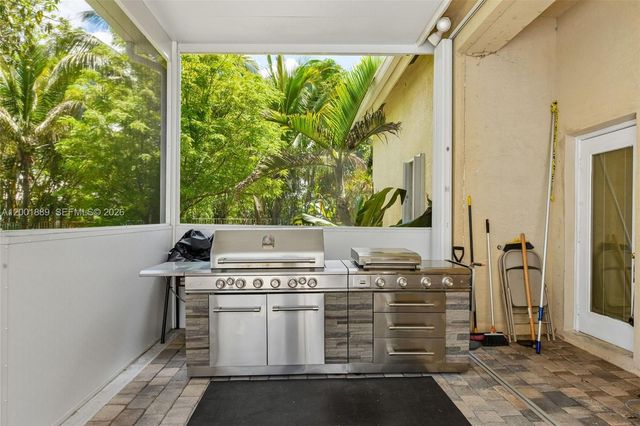 13457 Majestic Way, Cooper City, FL 33330