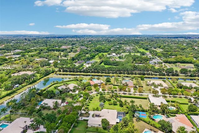 13457 Majestic Way, Cooper City, FL 33330