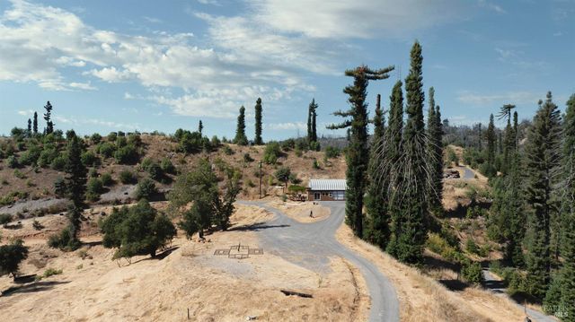 9451 Mill Creek Rd, Healdsburg, CA 95448