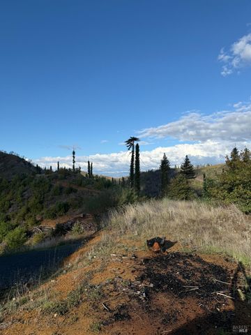 9451 Mill Creek Rd, Healdsburg, CA 95448