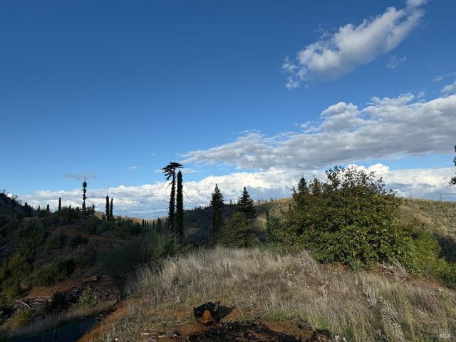 9451 Mill Creek Rd, Healdsburg, CA 95448