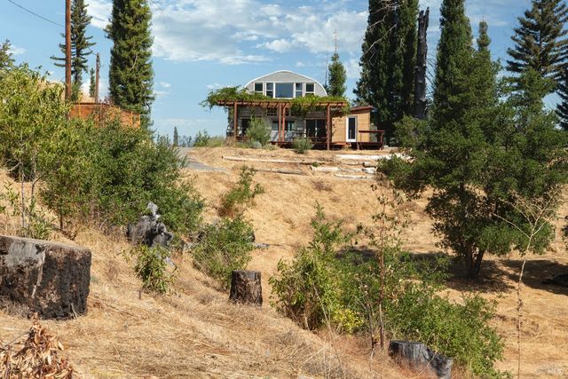9451 Mill Creek Rd, Healdsburg, CA 95448