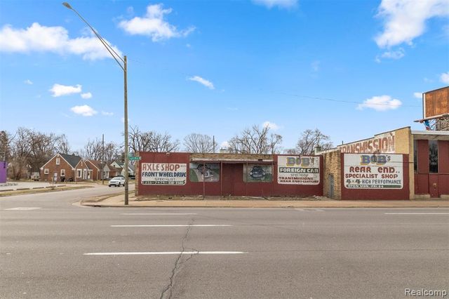 17521 W 8 Mile Road, Detroit, MI 48235