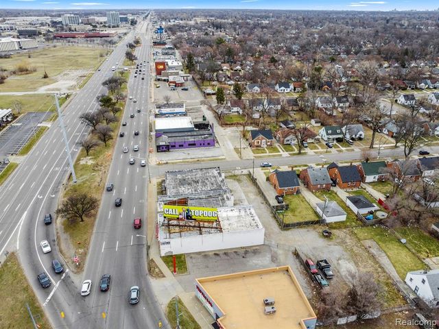 17521 W 8 Mile Road, Detroit, MI 48235