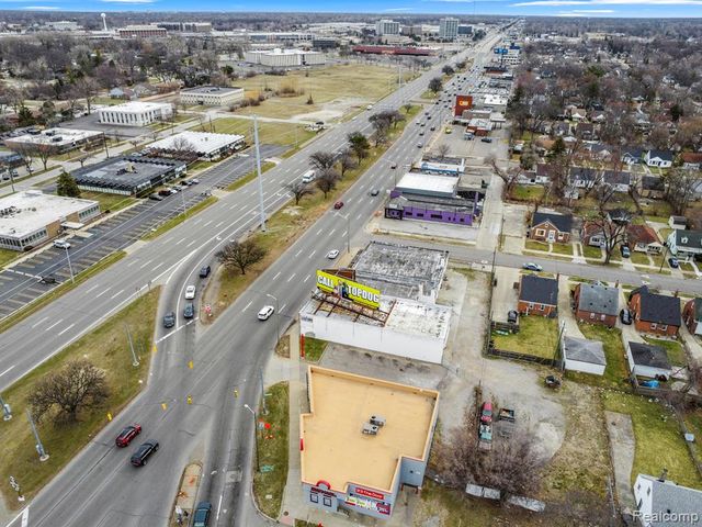 17521 W 8 Mile Road, Detroit, MI 48235