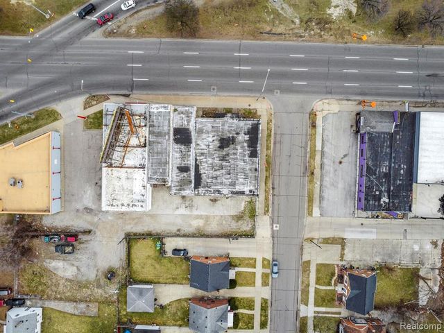 17521 W 8 Mile Road, Detroit, MI 48235