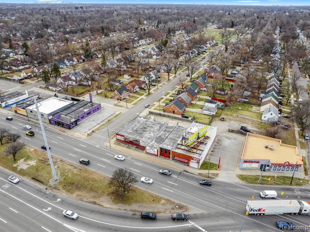 17521 W 8 Mile Road, Detroit, MI 48235