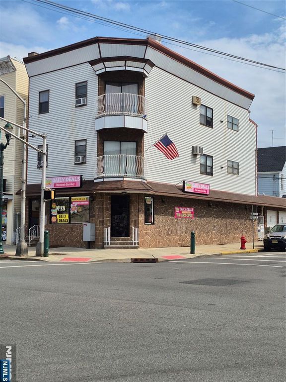 10 Kearny Avenue, Kearny, NJ 07032