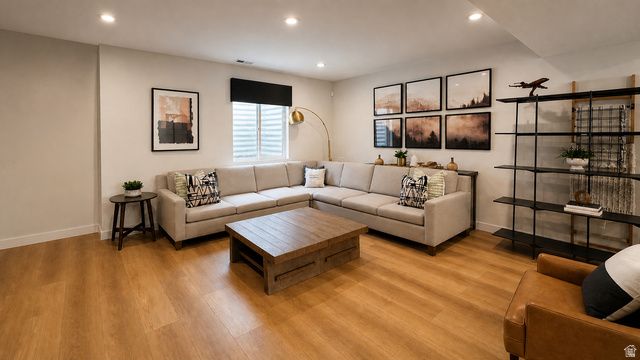 11564 S DORIAN DR, South Jordan, UT 84009