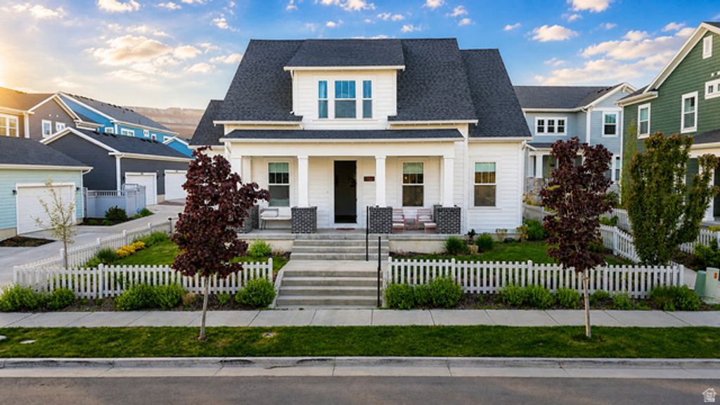 11564 S DORIAN DR, South Jordan, UT 84009