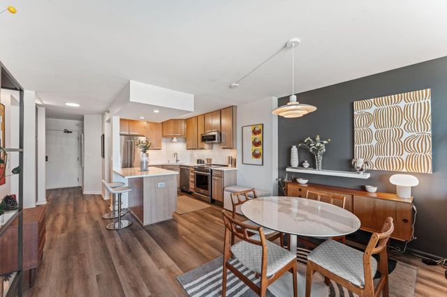 401 1st Street S 912, Minneapolis, MN 55401