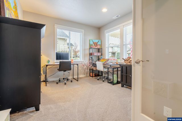 2828 NW Essex Av, Albany, OR 97321