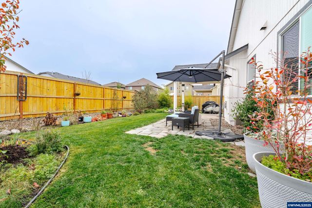 2828 NW Essex Av, Albany, OR 97321